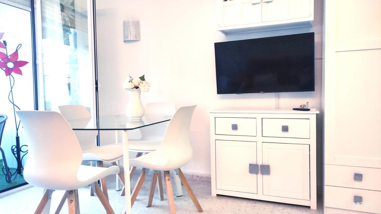 Rosalia Playa San Cristobal Wifi Netflix Appartement Almuñécar Buitenkant foto