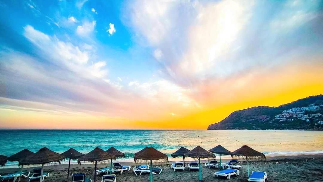 Rosalia Playa San Cristobal Wifi Netflix Appartement Almuñécar Buitenkant foto